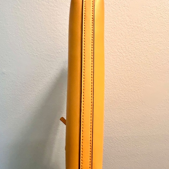 Kate Spade Yellow crossbody bag - Picture 4 of 9